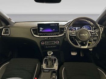 Used Kia XCeed 2024 for sale - 79056888: Photo