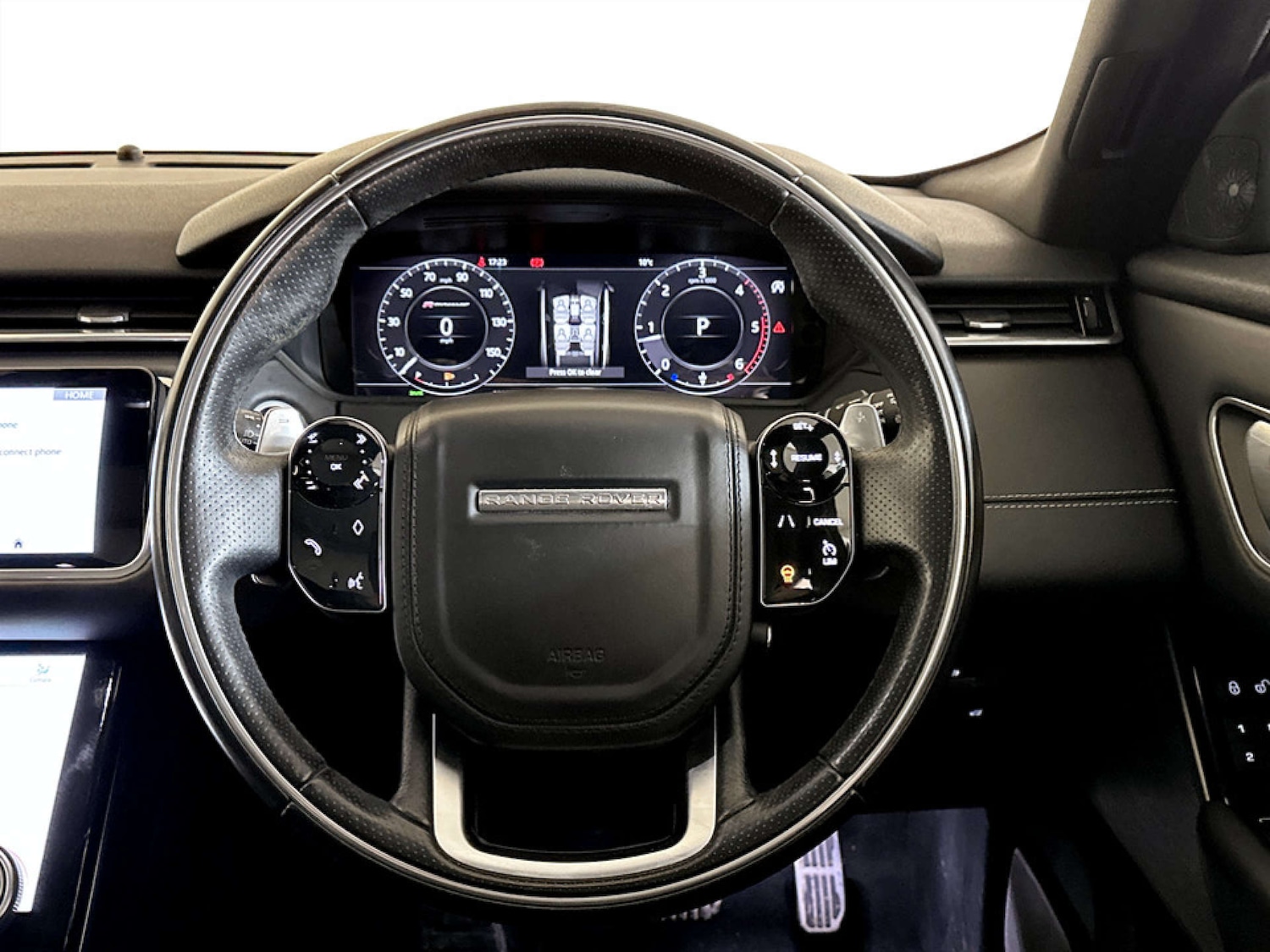 Used Land Rover Range Rover Velar 2017 for sale - 77523290: Photo 16