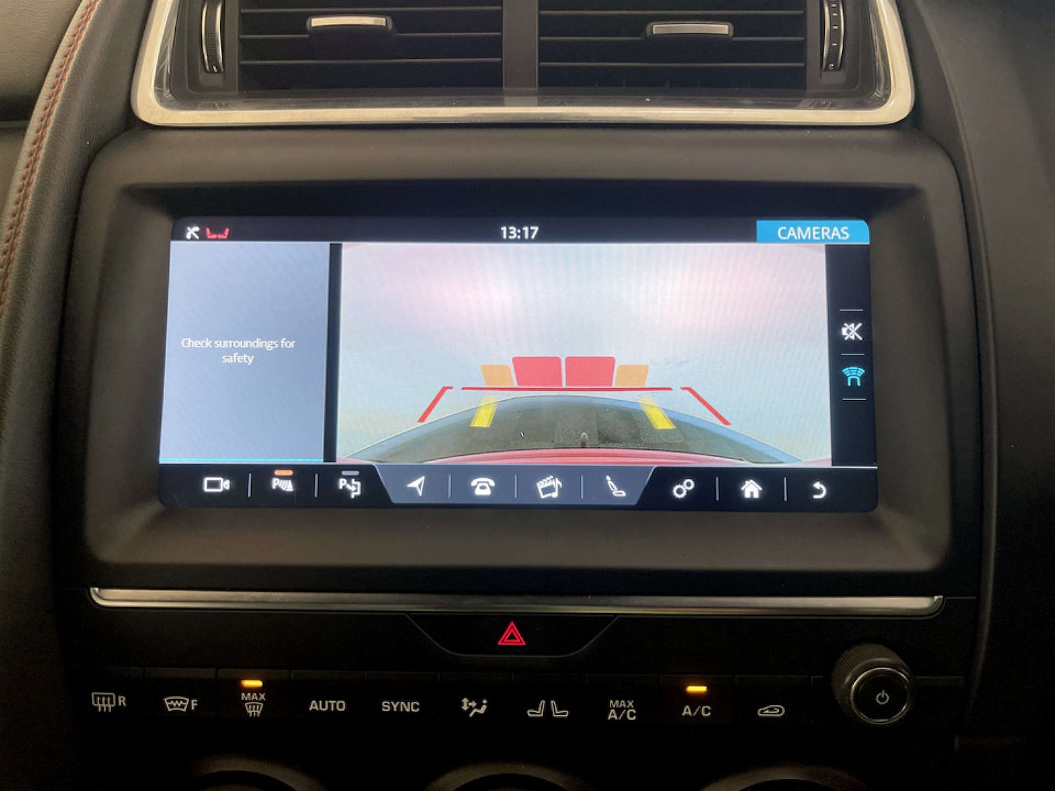 Used Jaguar E-Pace 2018 for sale - 77983794: Photo 19