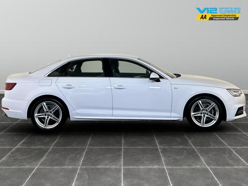 Used Audi A4 2018 for sale - 76156789: Photo 11