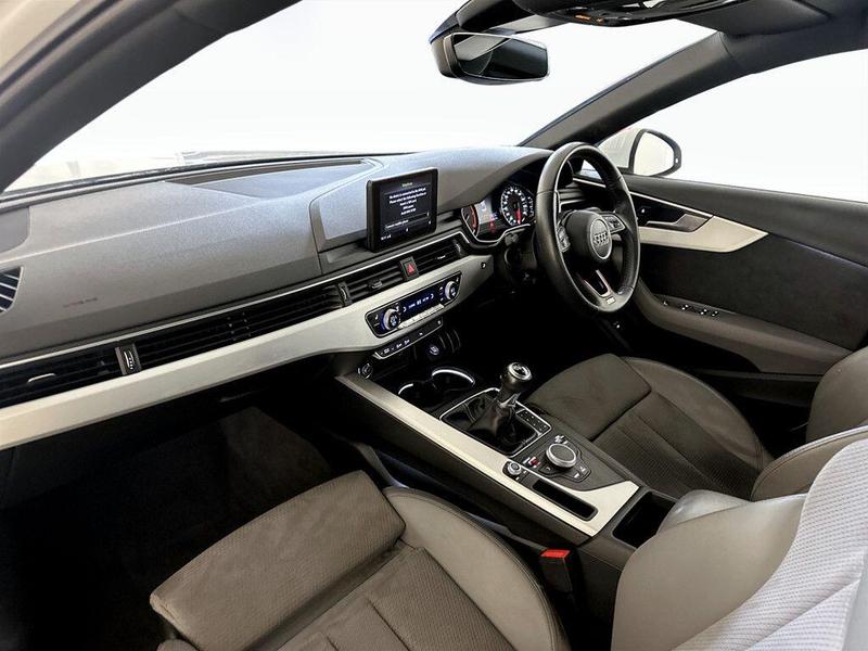 Used Audi A4 2018 for sale - 76156789: Photo 12