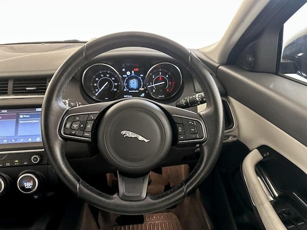 Used Jaguar E-Pace 2018 for sale - 76209496: Photo 16