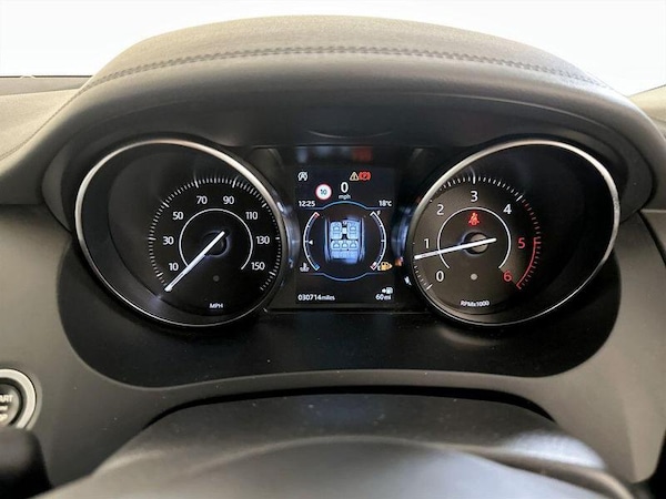 Used Jaguar E-Pace 2018 for sale - 76209496: Photo 18