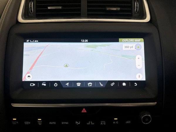 Used Jaguar E-Pace 2018 for sale - 76209496: Photo 21