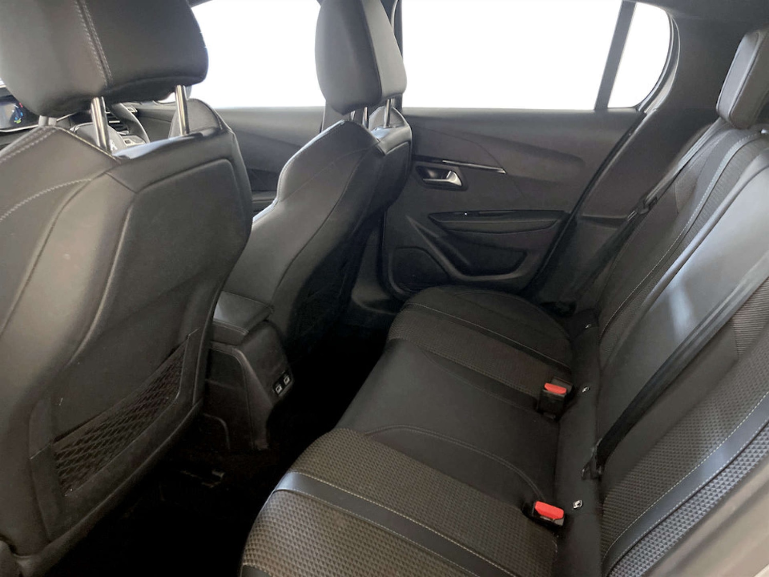 Used Peugeot 208 2021 for sale - 77749143: Photo 14