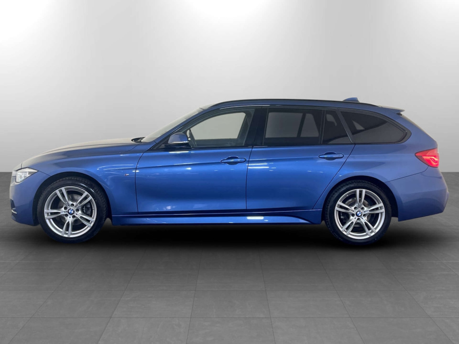 Used BMW 3 Series 2019 for sale - 77798699: Photo 7