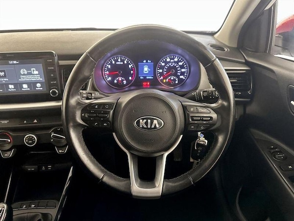 Used Kia Stonic 2020 for sale - 76209390: Photo 16