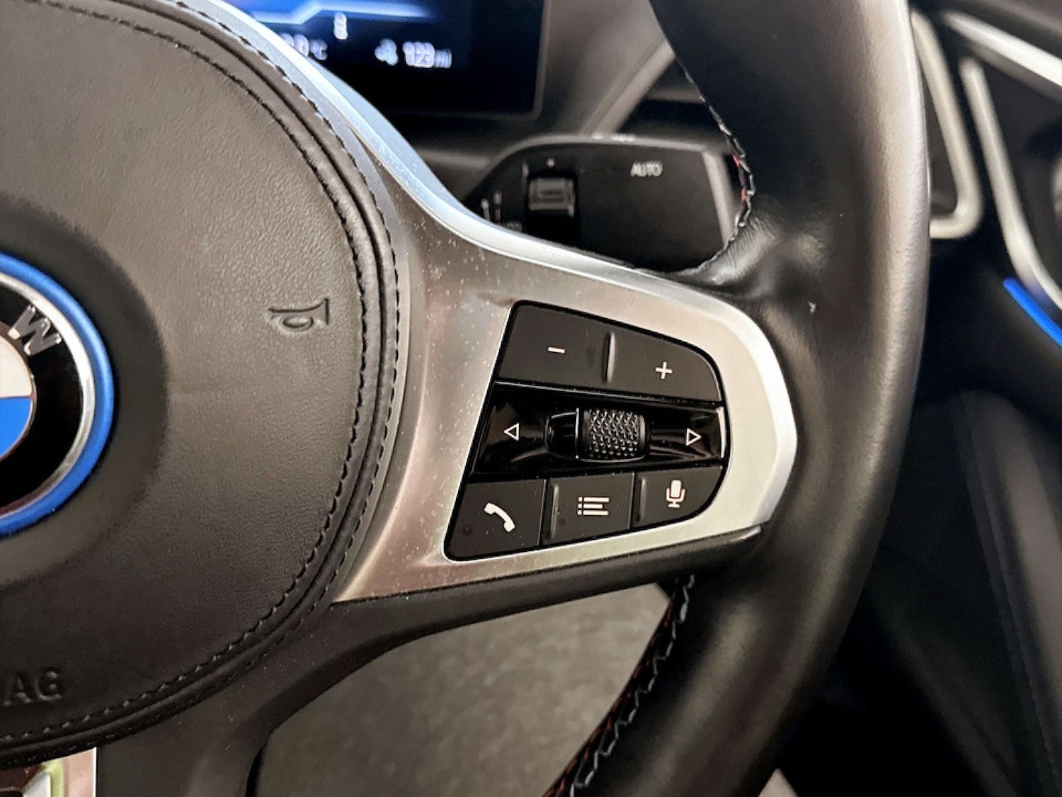 Used BMW i4 2022 for sale - 77431908: Photo 19