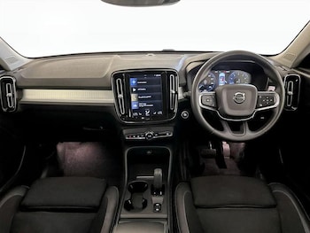 Used Volvo XC40 2020 for sale - 75835724: Photo