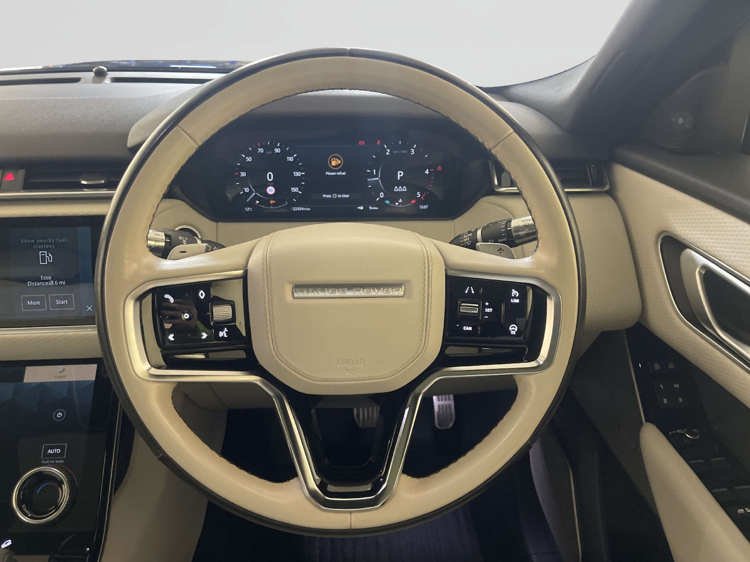 Used Land Rover Range Rover Velar 2021 for sale - 78105700: Photo 15