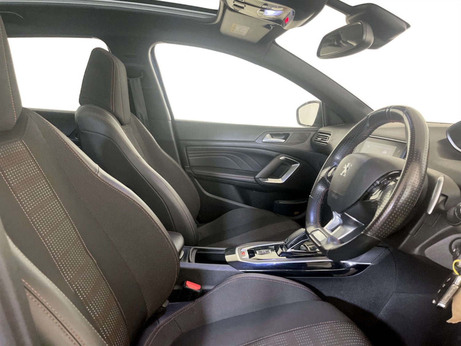 Used Peugeot 308 2019 for sale - 77569723: Photo 13