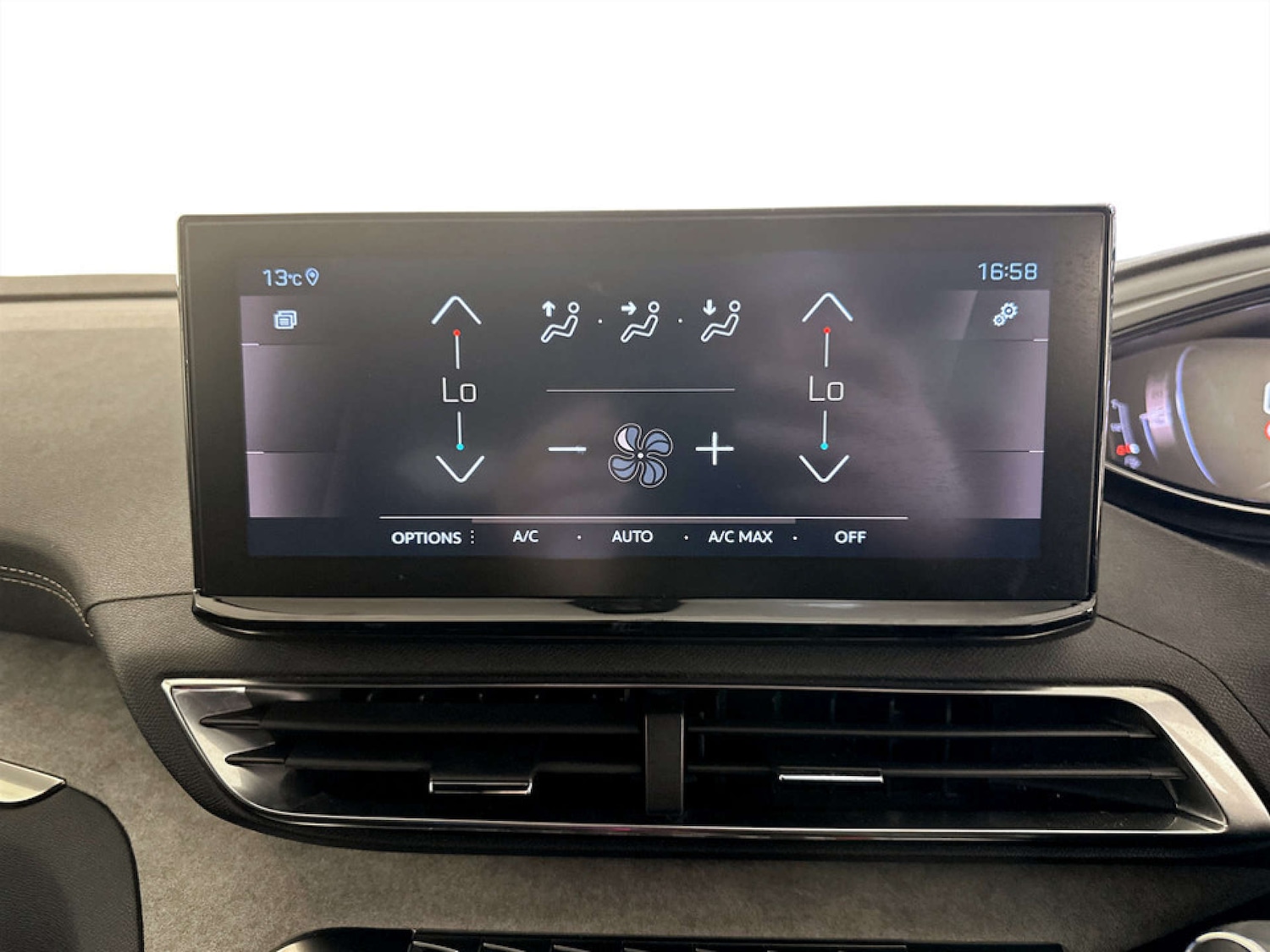 Used Peugeot 5008 2021 for sale - 77749068: Photo 24