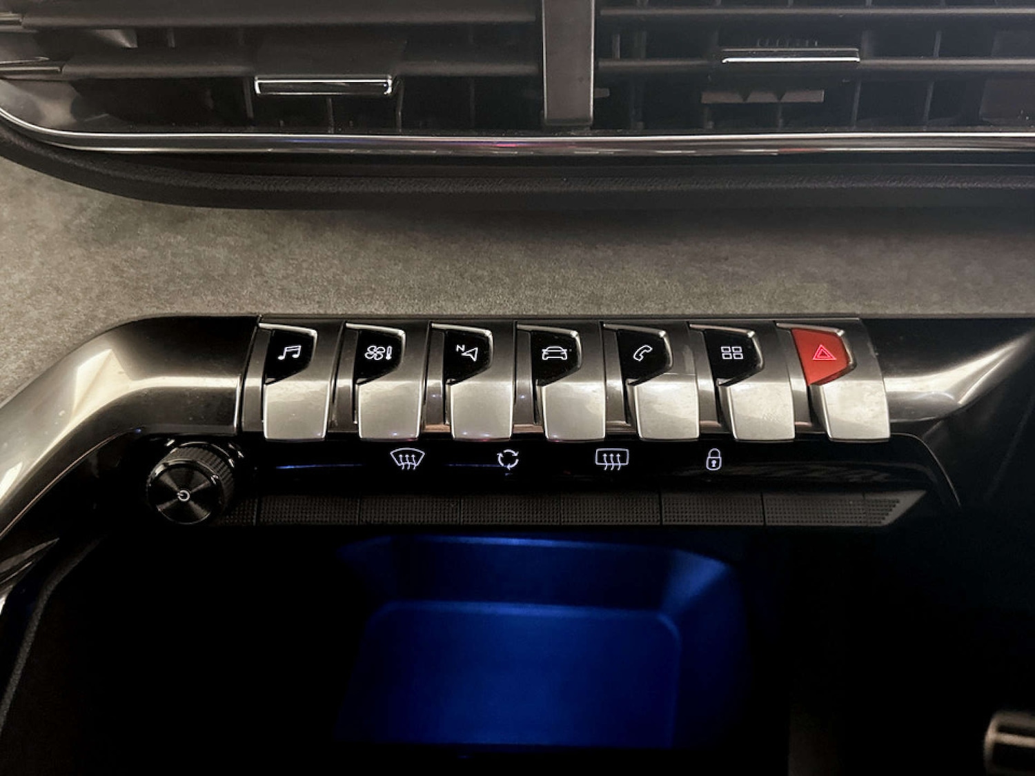 Used Peugeot 5008 2021 for sale - 77749068: Photo 25