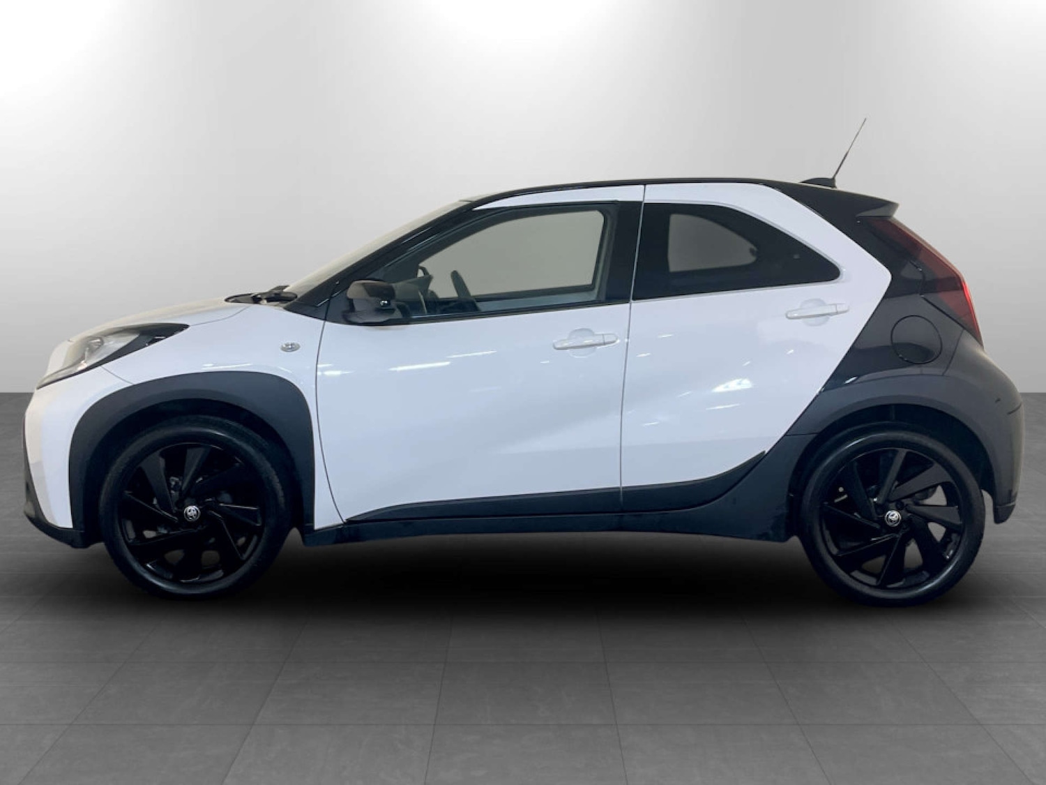 Used Toyota Aygo X 2024 for sale - 77310437: Photo 7