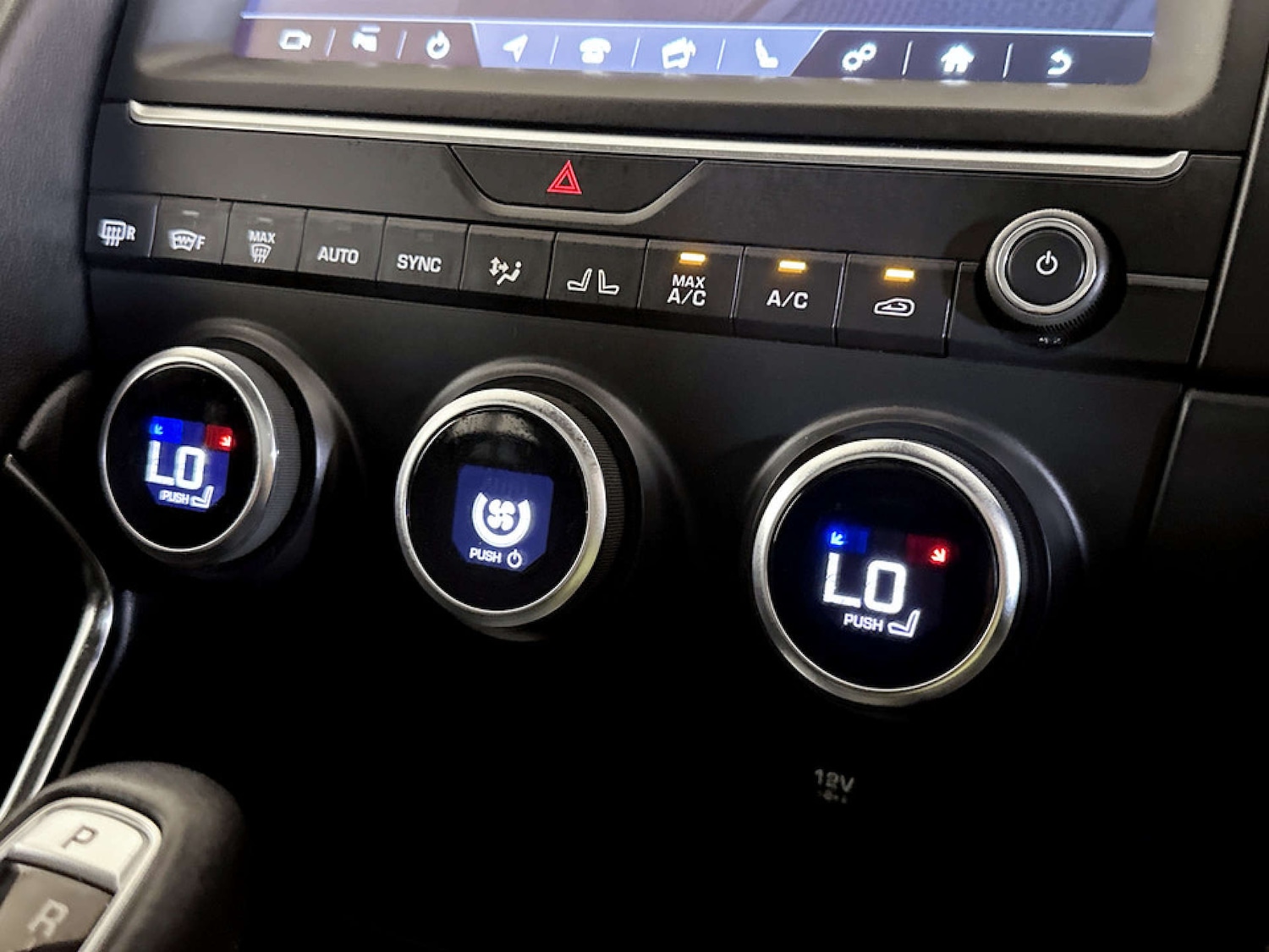 Used Jaguar E-Pace 2020 for sale - 77185531: Photo 25