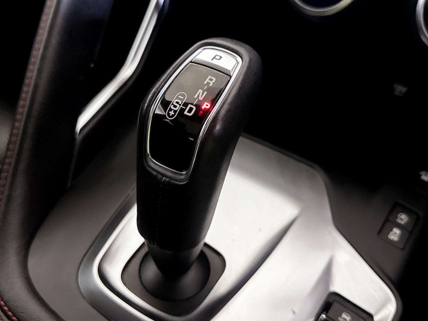 Used Jaguar E-Pace 2020 for sale - 77185531: Photo 26