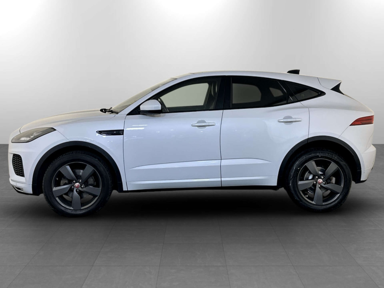 Used Jaguar E-Pace 2020 for sale - 77185531: Photo 7