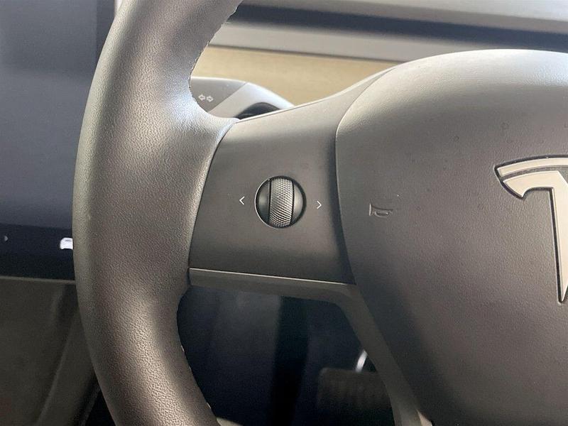 Used Tesla Model Y 2022 for sale - 76391347: Photo 17