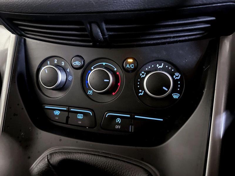 Used Ford Kuga 2015 for sale - 76580710: Photo 25