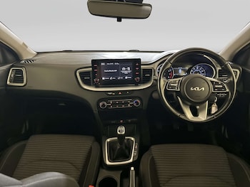 Used Kia Ceed 2023 for sale - 79340447: Photo