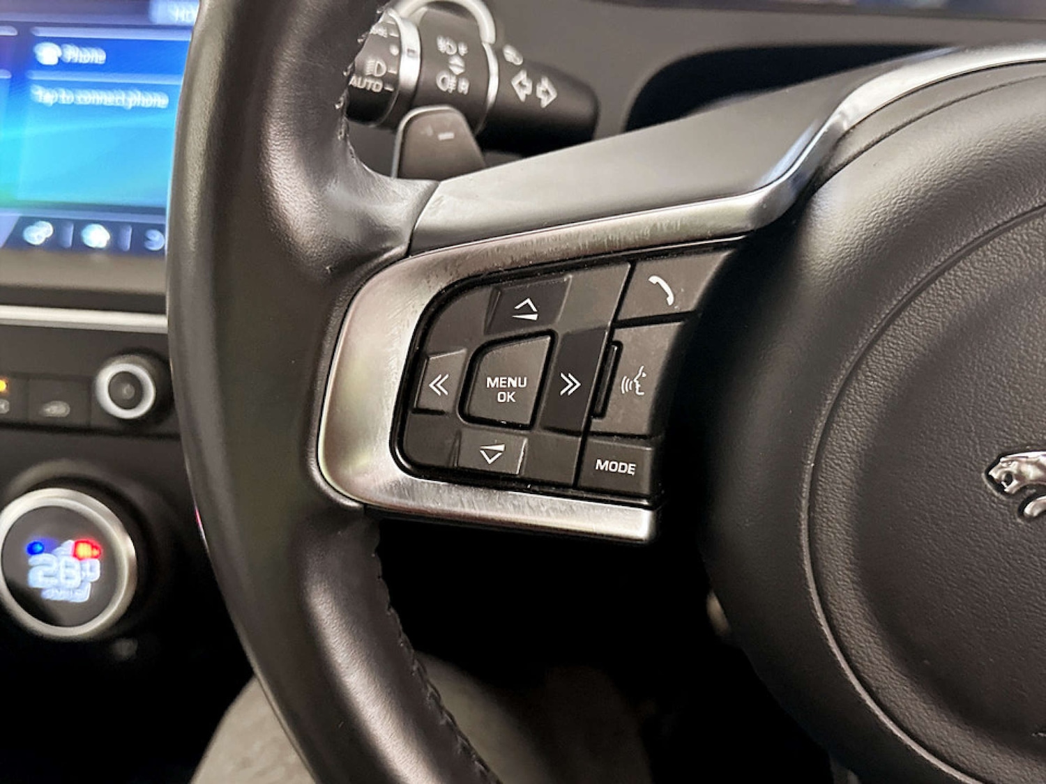 Used Jaguar E-Pace 2018 for sale - 77469905: Photo 17