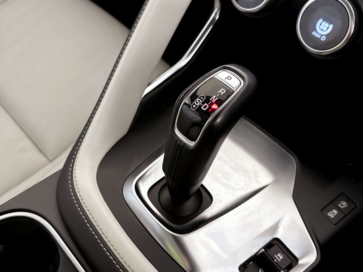 Used Jaguar E-Pace 2018 for sale - 77469905: Photo 26