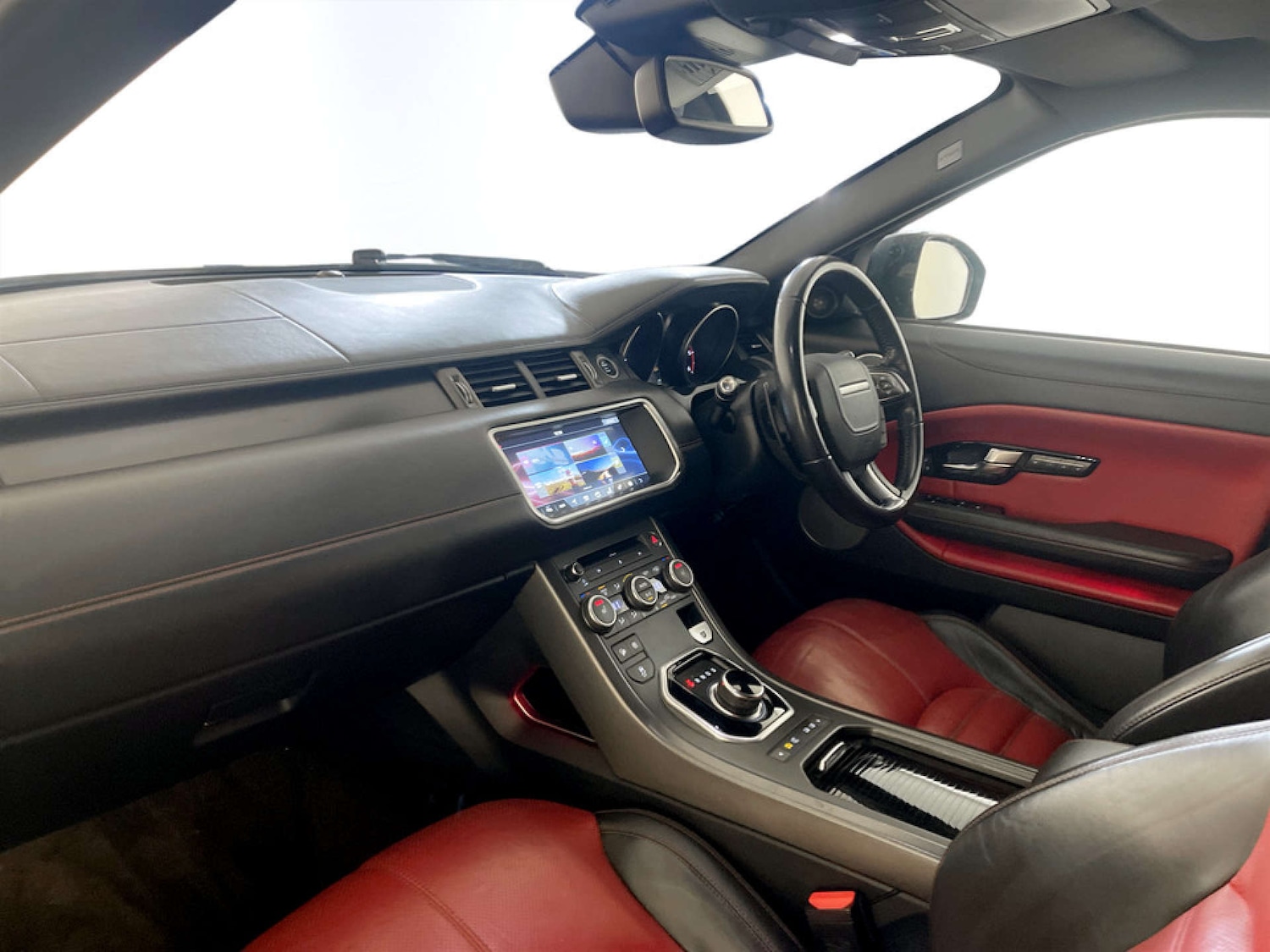 Used Land Rover Range Rover Evoque 2018 for sale - 77185537: Photo 12