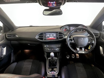 Used Peugeot 308 2016 for sale - 75712526: Photo