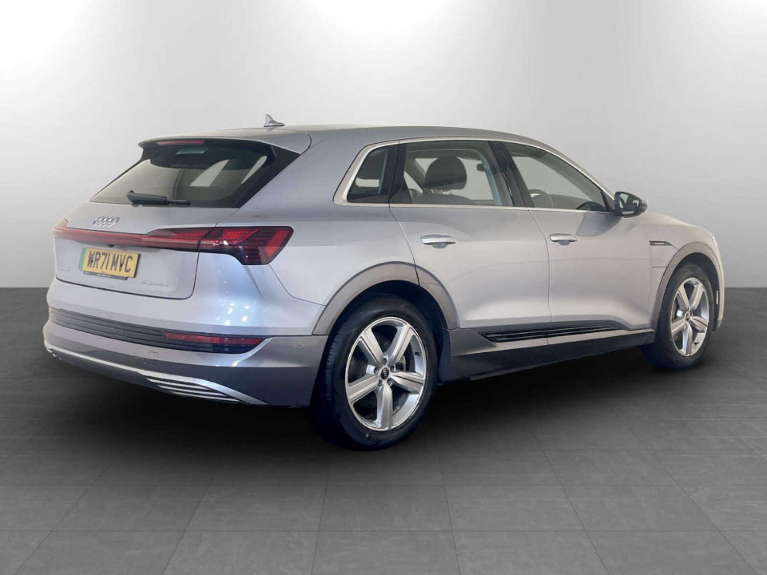 Used Audi e-tron 2021 for sale - 77408988: Photo 10