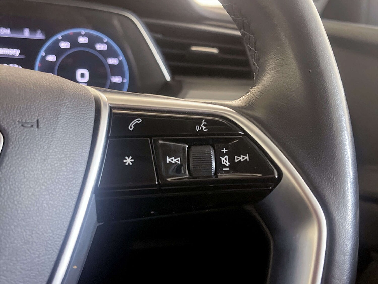 Used Audi e-tron 2021 for sale - 77408988: Photo 20