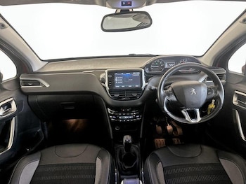 Used Peugeot 2008 2019 for sale - 76433863: Photo