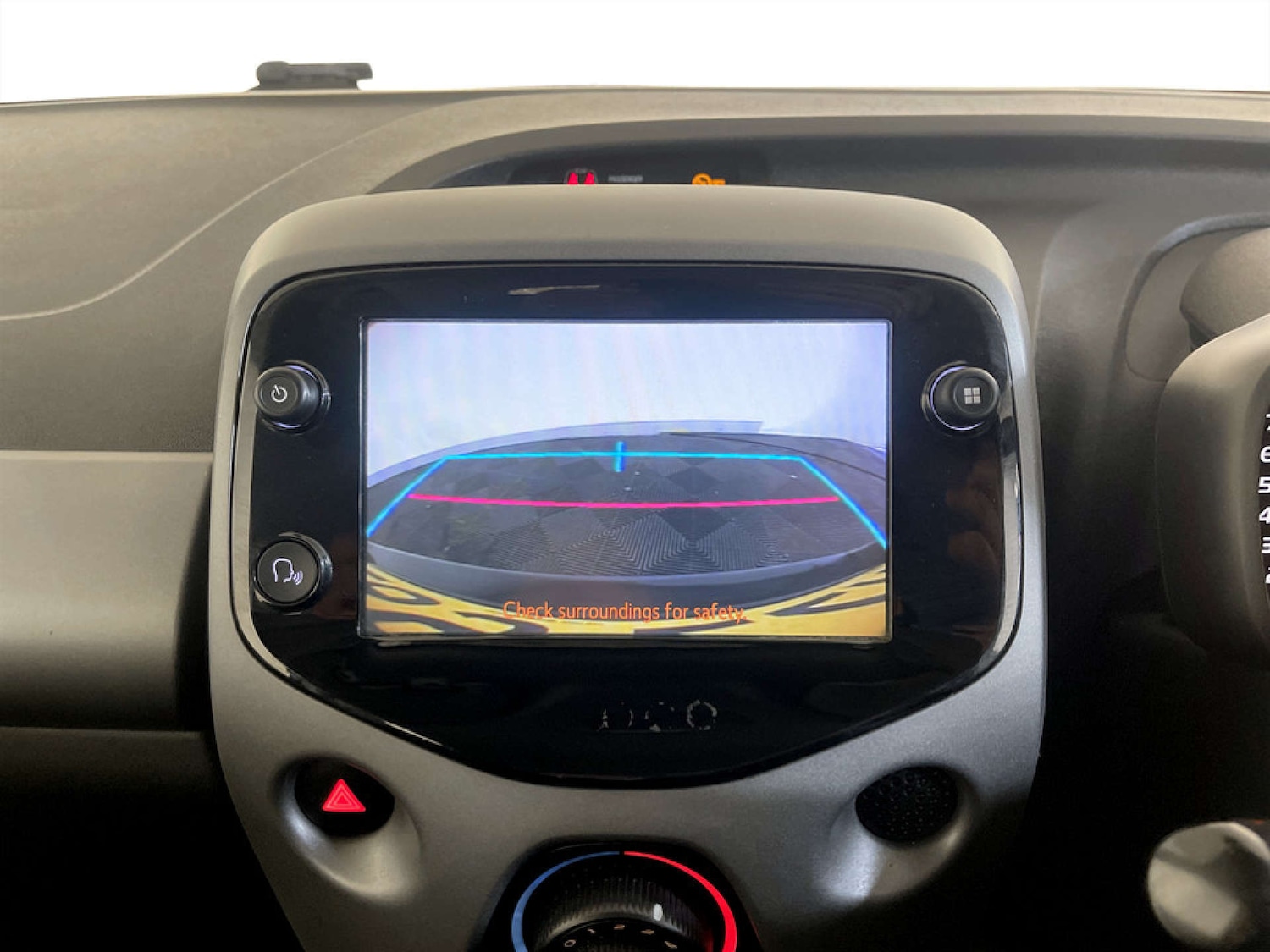 Used Toyota AYGO 2019 for sale - 77662761: Photo 21