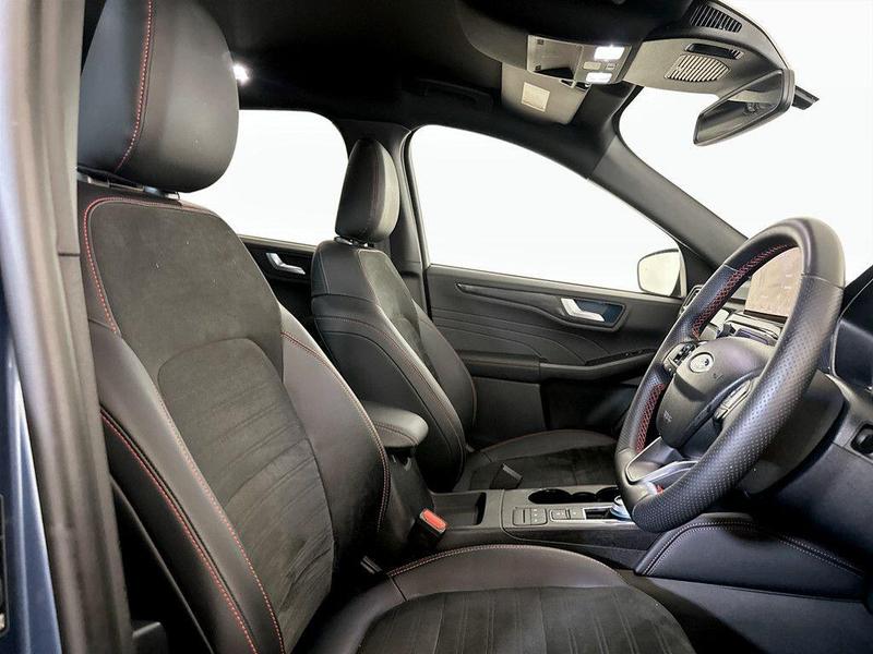 Used Ford Kuga 2023 for sale - 76541450: Photo 13