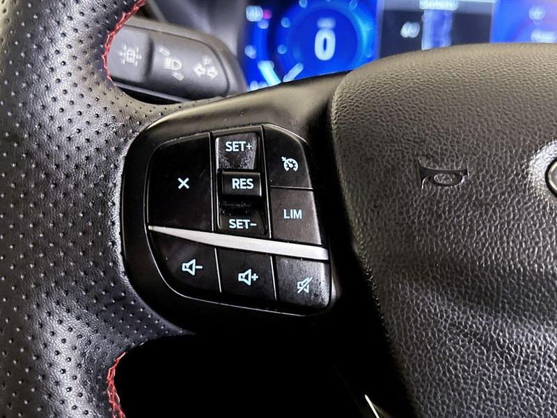 Used Ford Kuga 2023 for sale - 76541450: Photo 17