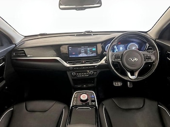 Used Kia Niro 2021 for sale - 76312562: Photo 3