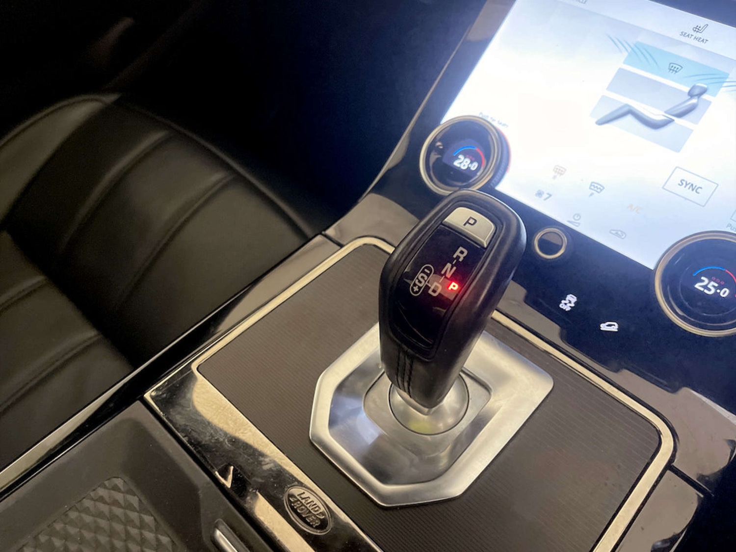 Used Land Rover Range Rover Evoque 2021 for sale - 77378396: Photo 27