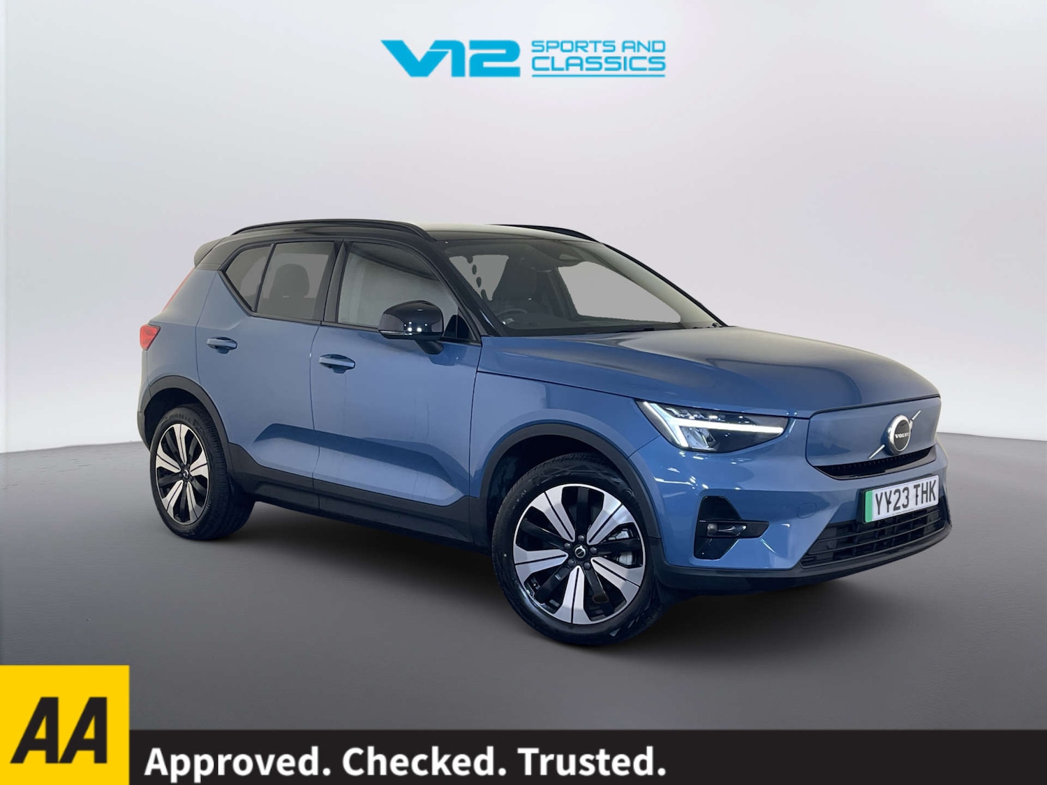 Used Volvo XC40 2023 for sale - 78039668: Photo 1