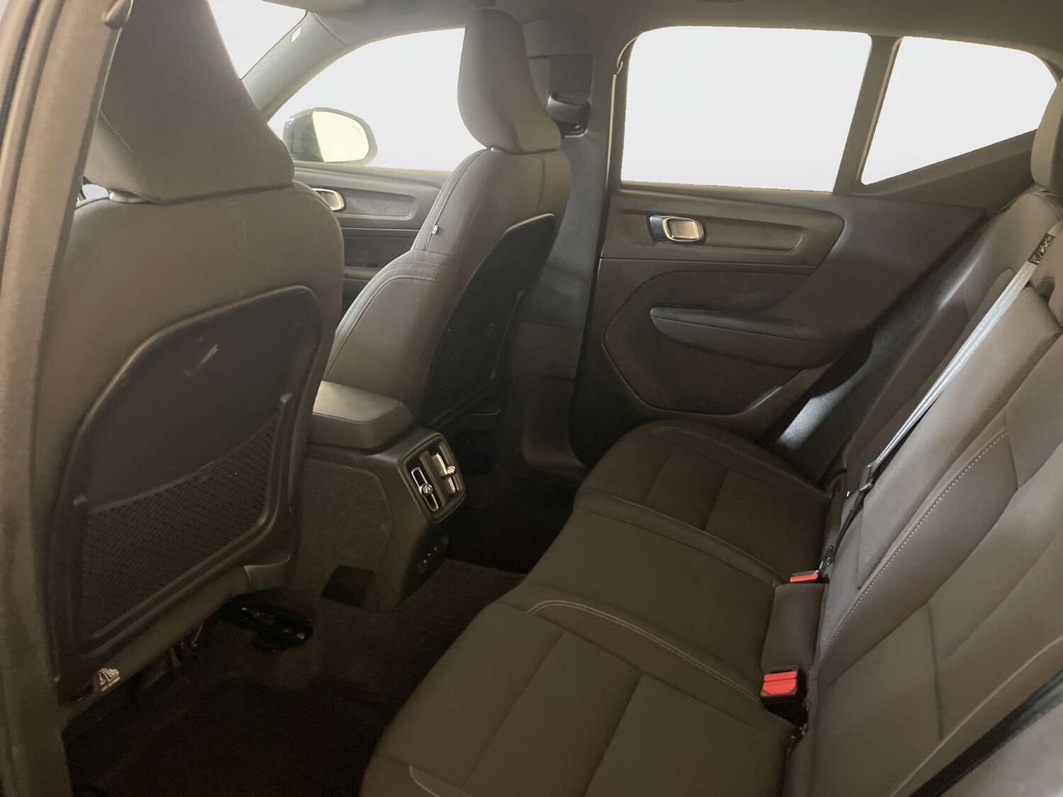 Used Volvo XC40 2023 for sale - 78039668: Photo 14