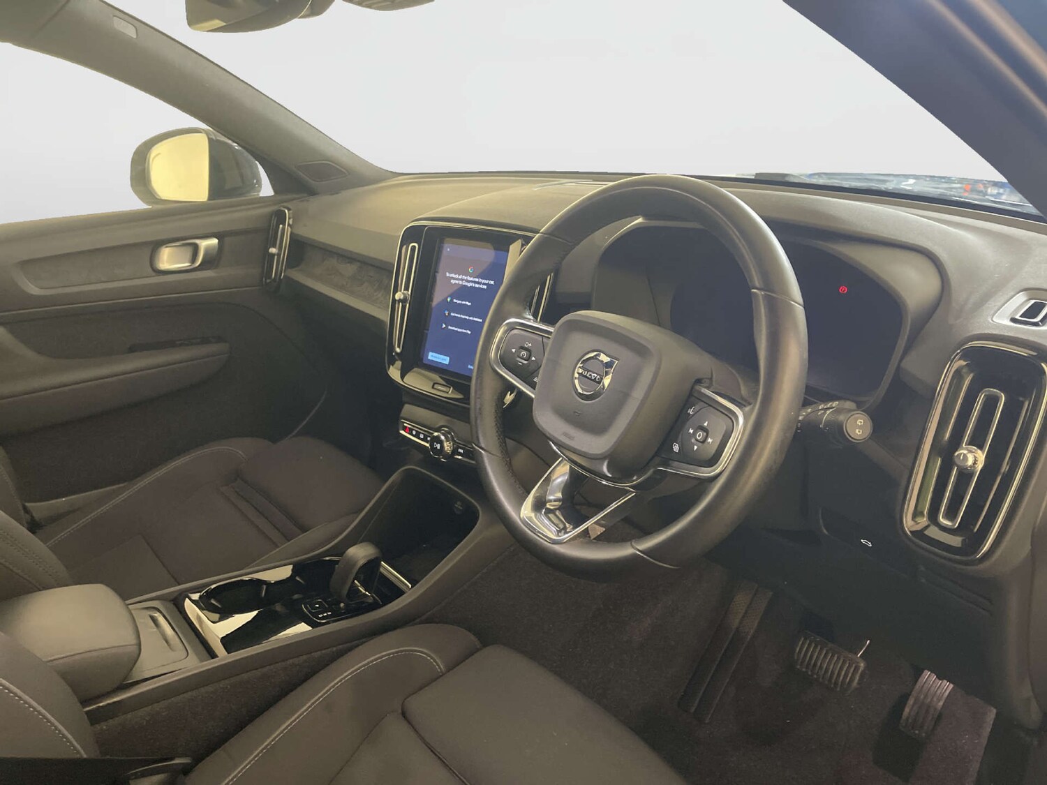 Used Volvo XC40 2023 for sale - 78039668: Photo 15