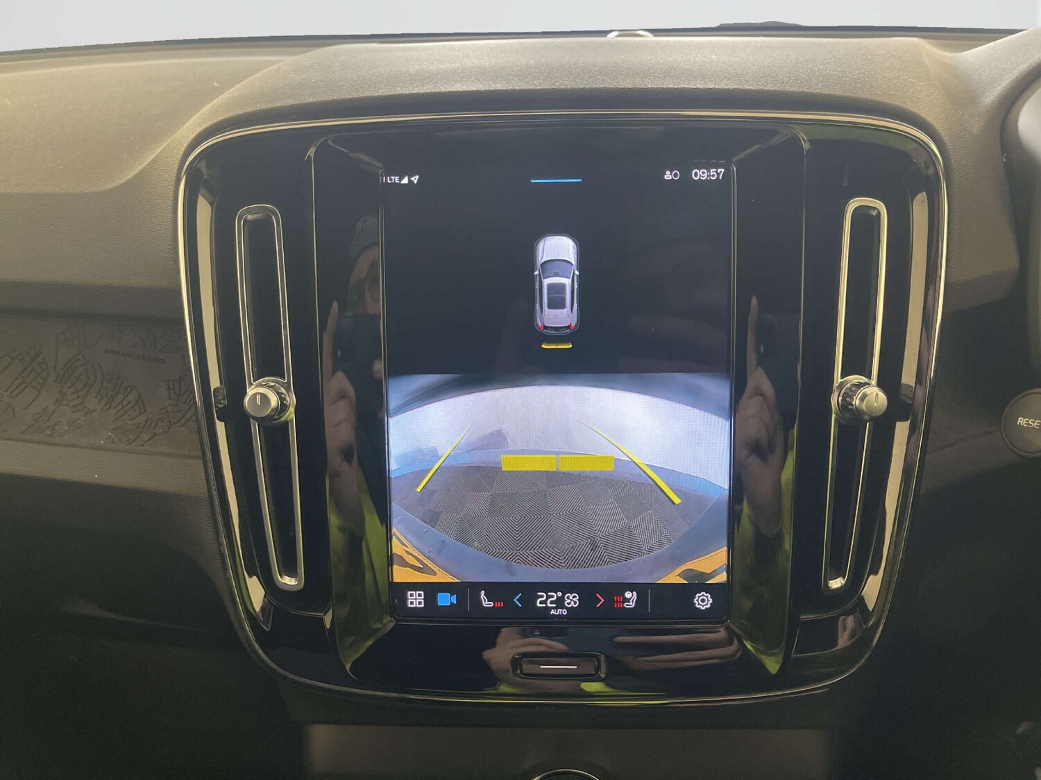 Used Volvo XC40 2023 for sale - 78039668: Photo 23