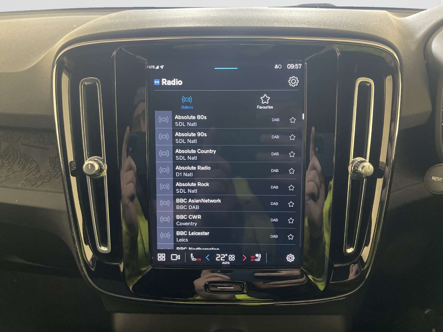 Used Volvo XC40 2023 for sale - 78039668: Photo 24