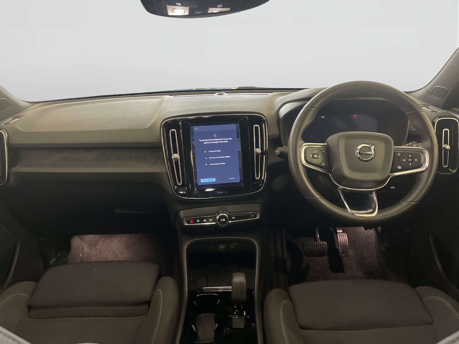 Used Volvo XC40 2023 for sale - 78039668: Photo 3