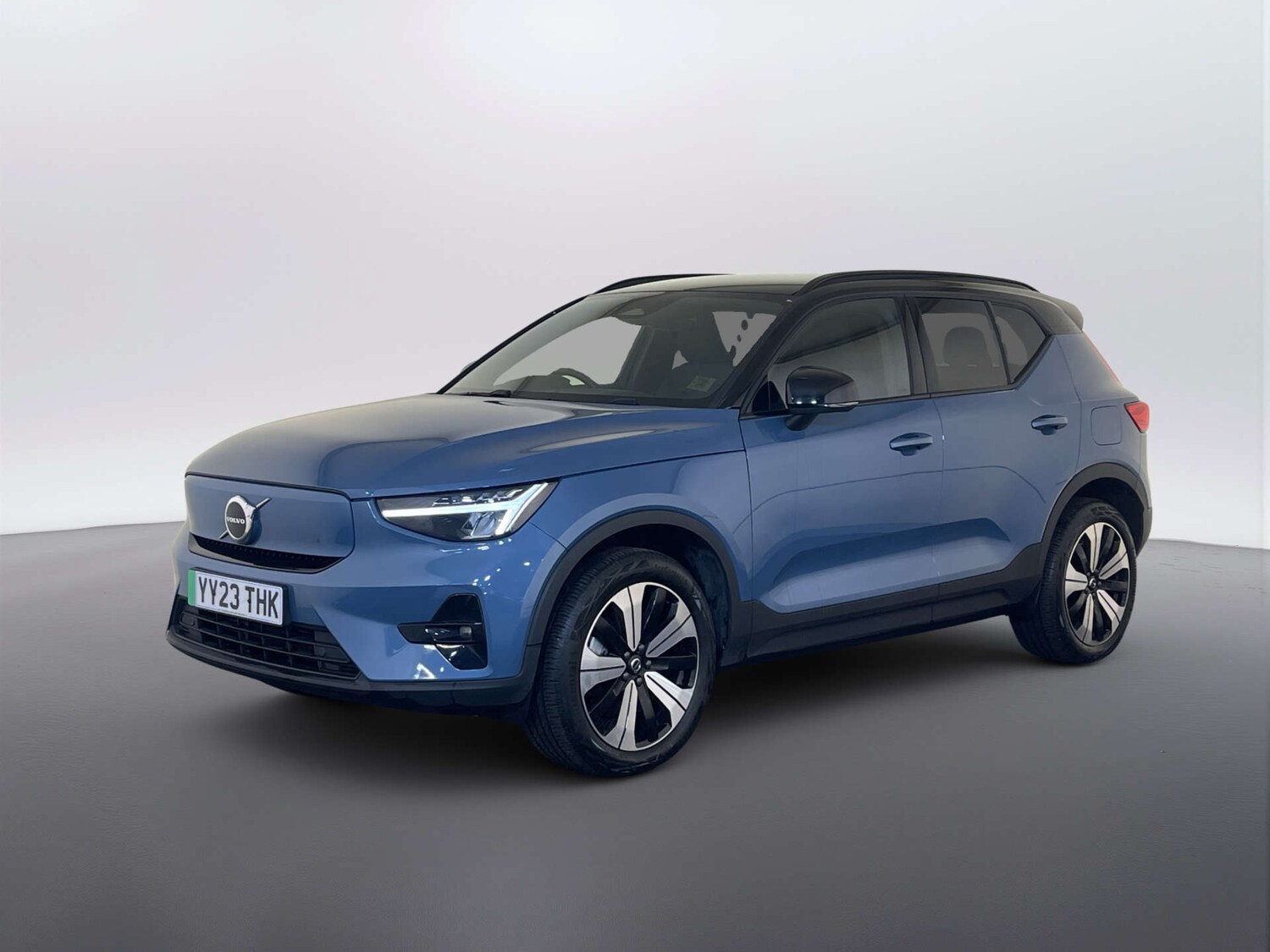 Used Volvo XC40 2023 for sale - 78039668: Photo 6