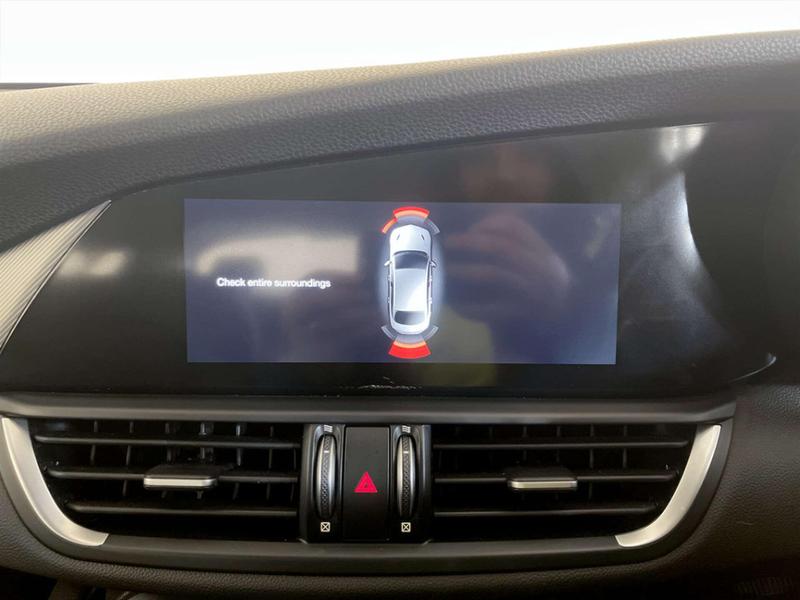 Used Alfa Romeo Giulia 2018 for sale - 77048099: Photo 26