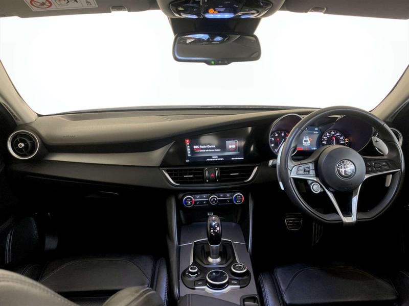 Used Alfa Romeo Giulia 2018 for sale - 77048099: Photo 3