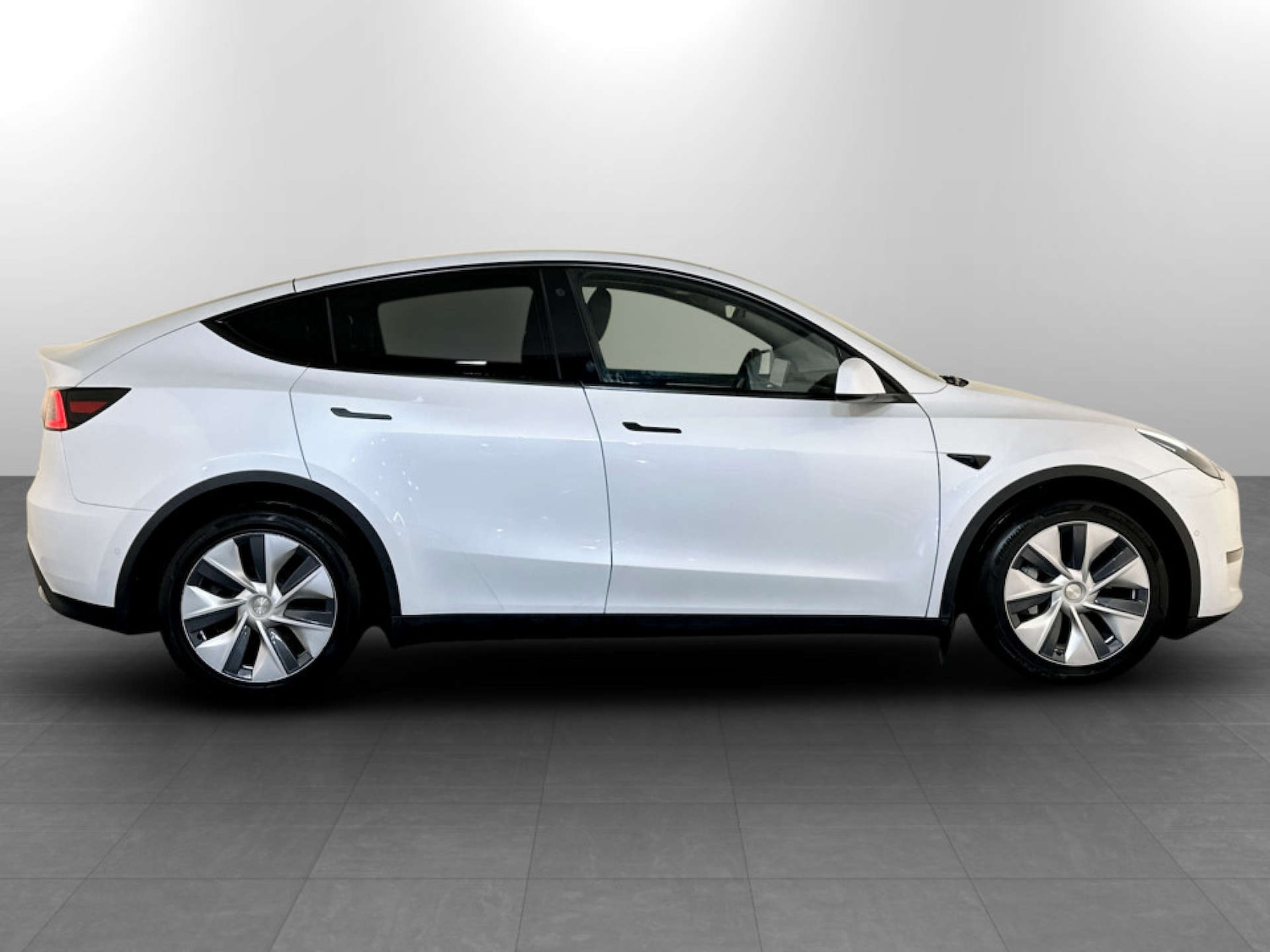 Used Tesla Model Y 2022 for sale - 77662765: Photo 10