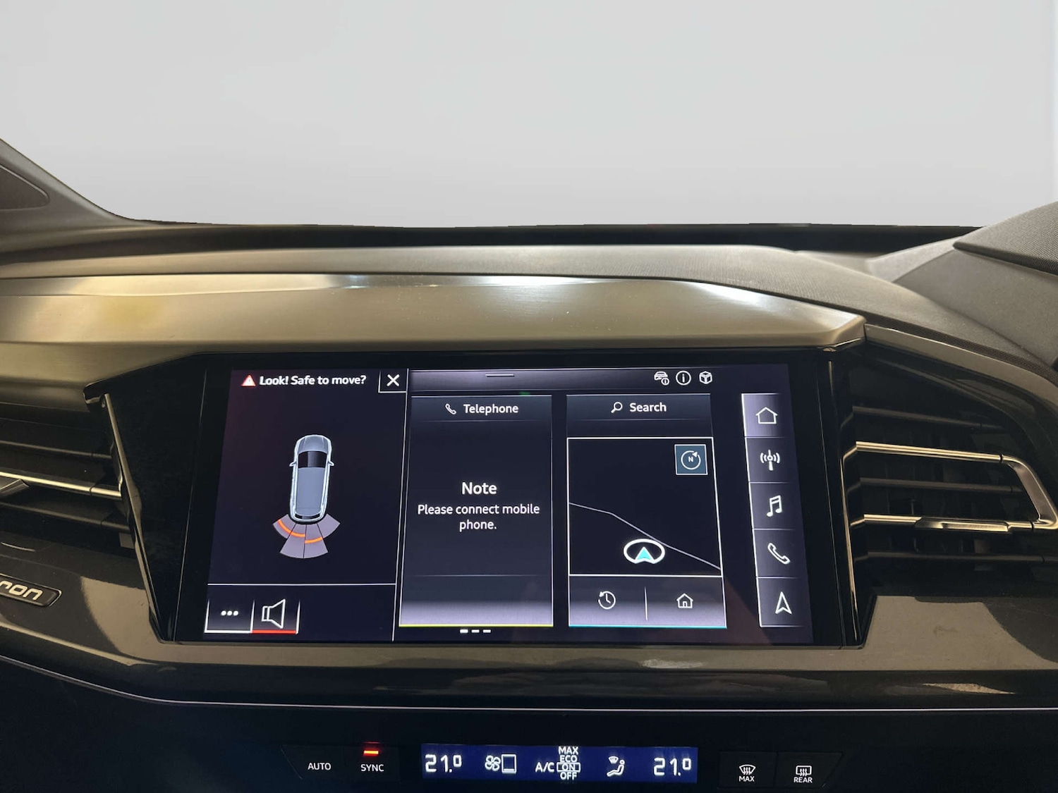 Used Audi Q4 e-tron 2023 for sale - 77844633: Photo 17