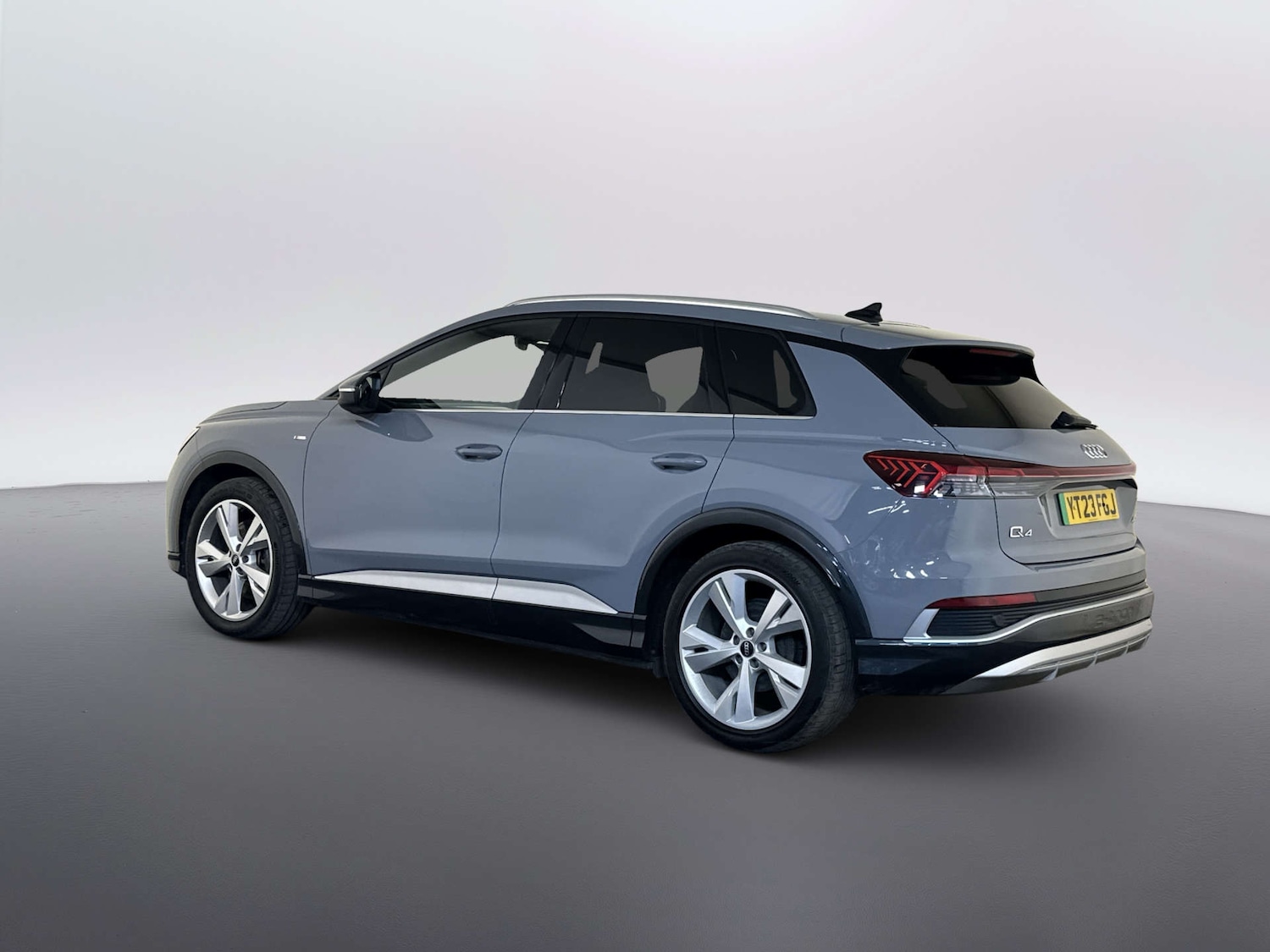 Used Audi Q4 e-tron 2023 for sale - 77844633: Photo 9