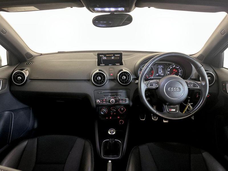 Used Audi A1 2018 for sale - 76355637: Photo 3