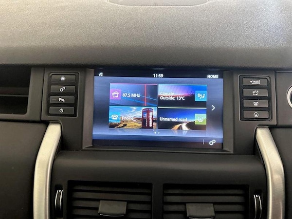Used Land Rover Discovery Sport 2019 for sale - 76298986: Photo 24